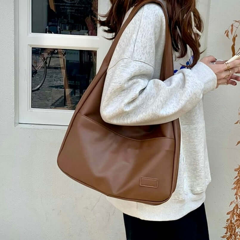 Vegan Leather Shoulder Bag with Spacious Design