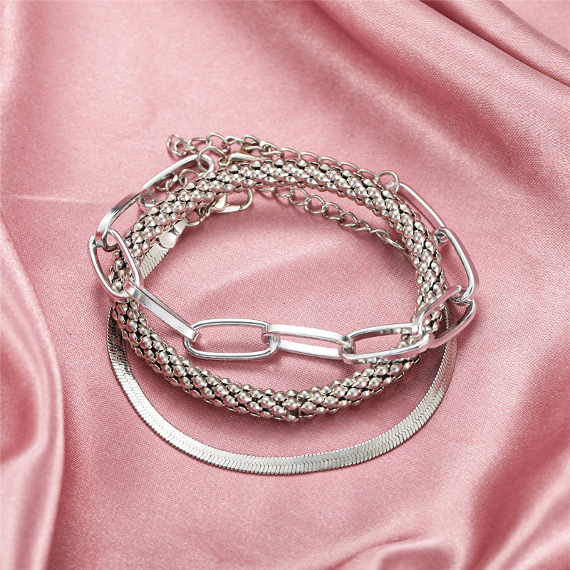 Lustrous Chain Elegance Bracelet for Stylish Accessories