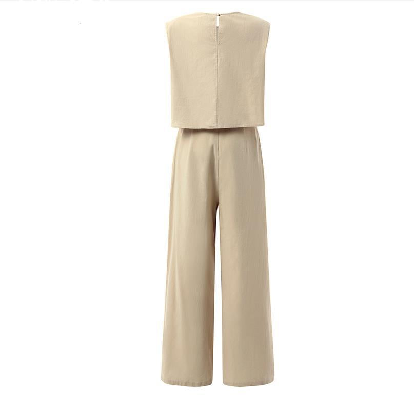 Elegant Summer Set with Sleeveless Top and Loose Trousers